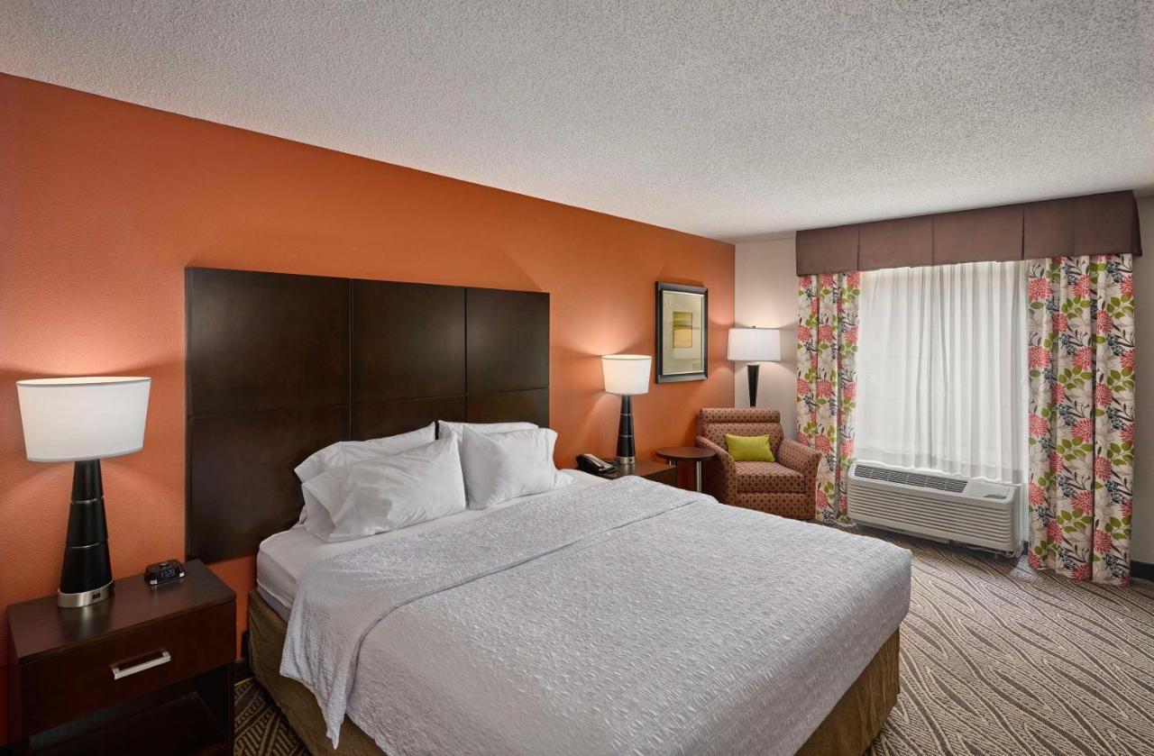 Hampton Inn Evansville Airport Exterior foto