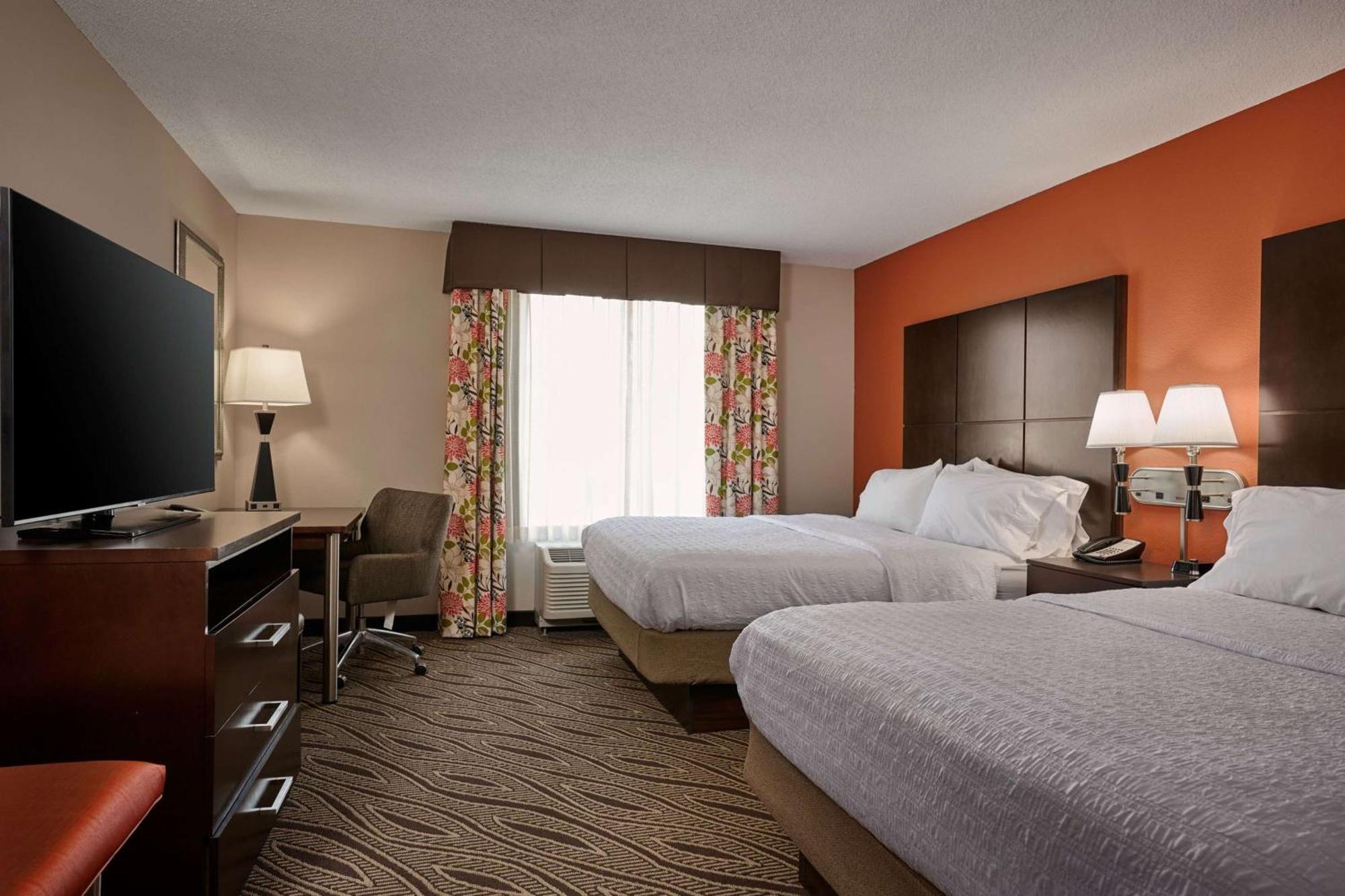 Hampton Inn Evansville Airport Exterior foto