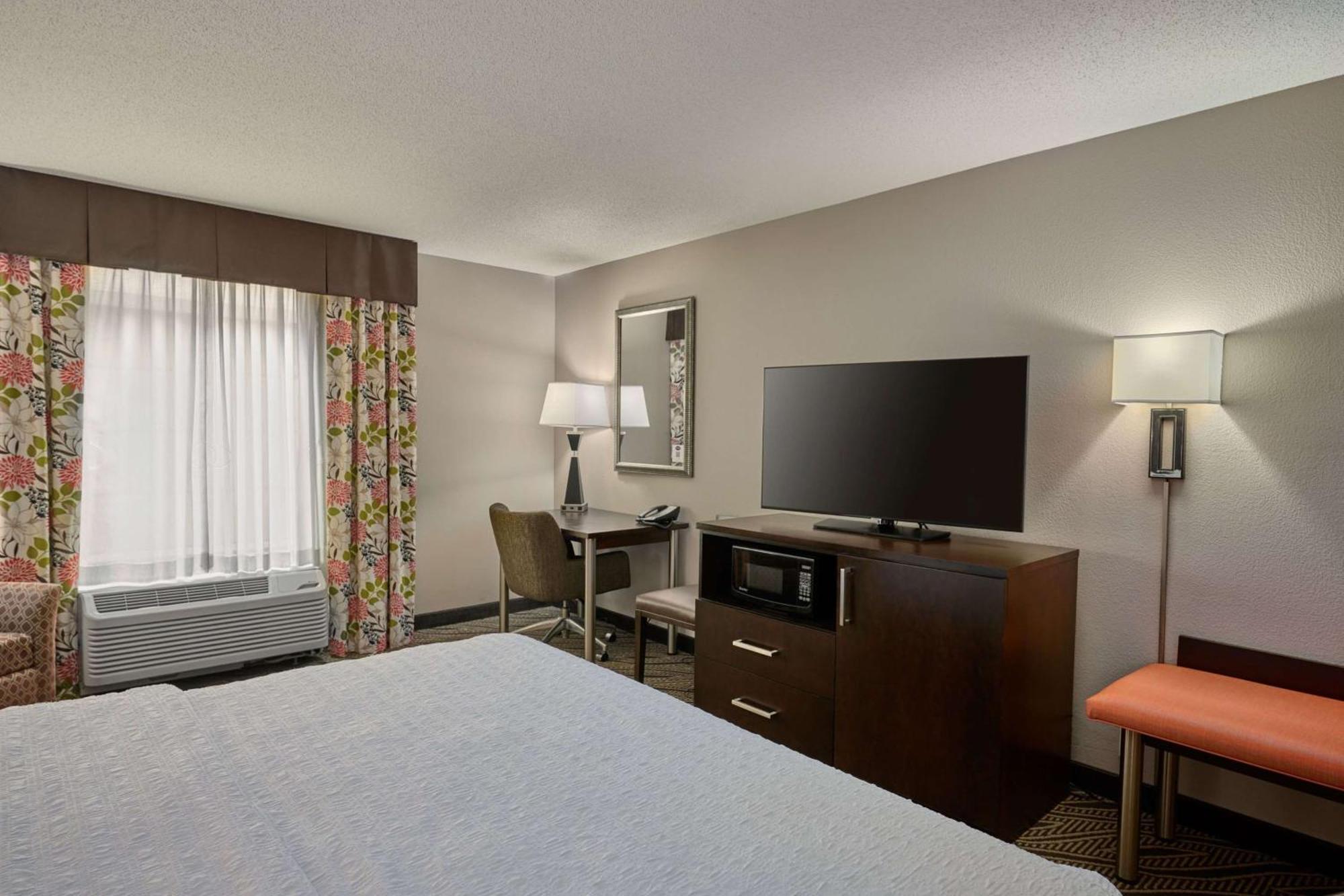Hampton Inn Evansville Airport Exterior foto